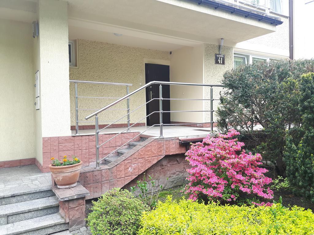 Hotel Slowicza Warschau Exterior foto